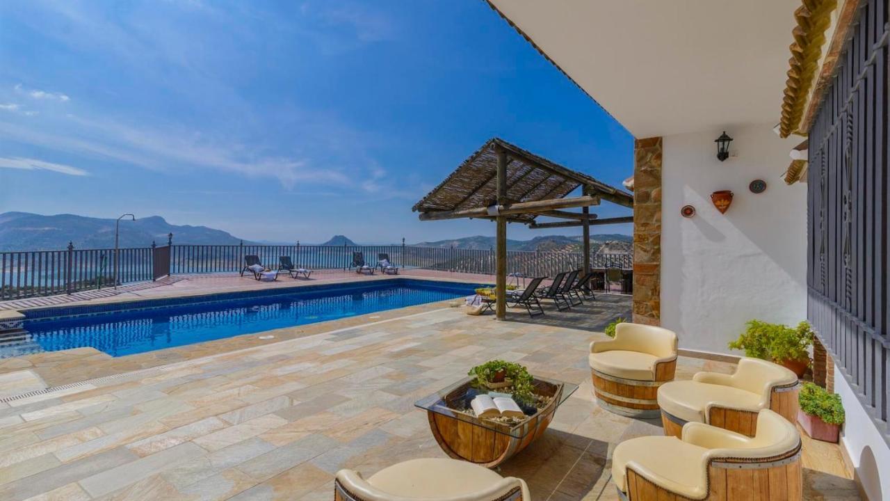 La Villa Del Lago Iznajar By Ruralidays Eksteriør billede